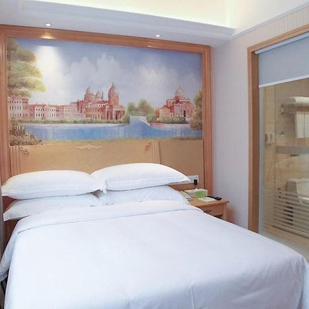 Vienna Hotel Qingyuan Yingde Guangming Road Exterior photo